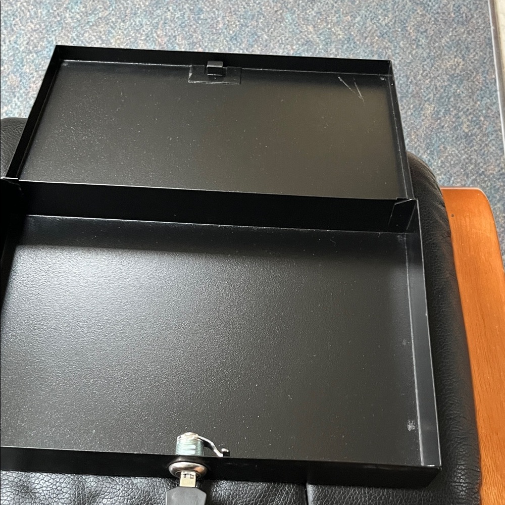 Brinks Black Home Security Lock Box - Picture 4 of 4